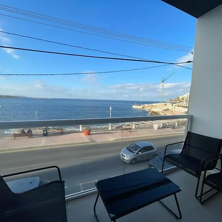 Seafront 3 Bedroom Stylish Apt With Spectacular Seaview St. Paul's Bay Exterior photo