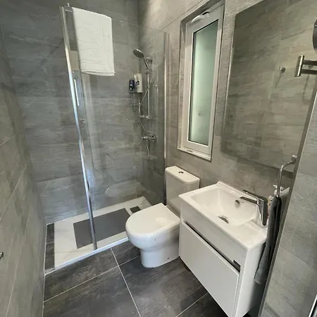 Seafront 3 Bedroom Stylish Apt With Spectacular Seaview St. Paul's Bay Exterior photo