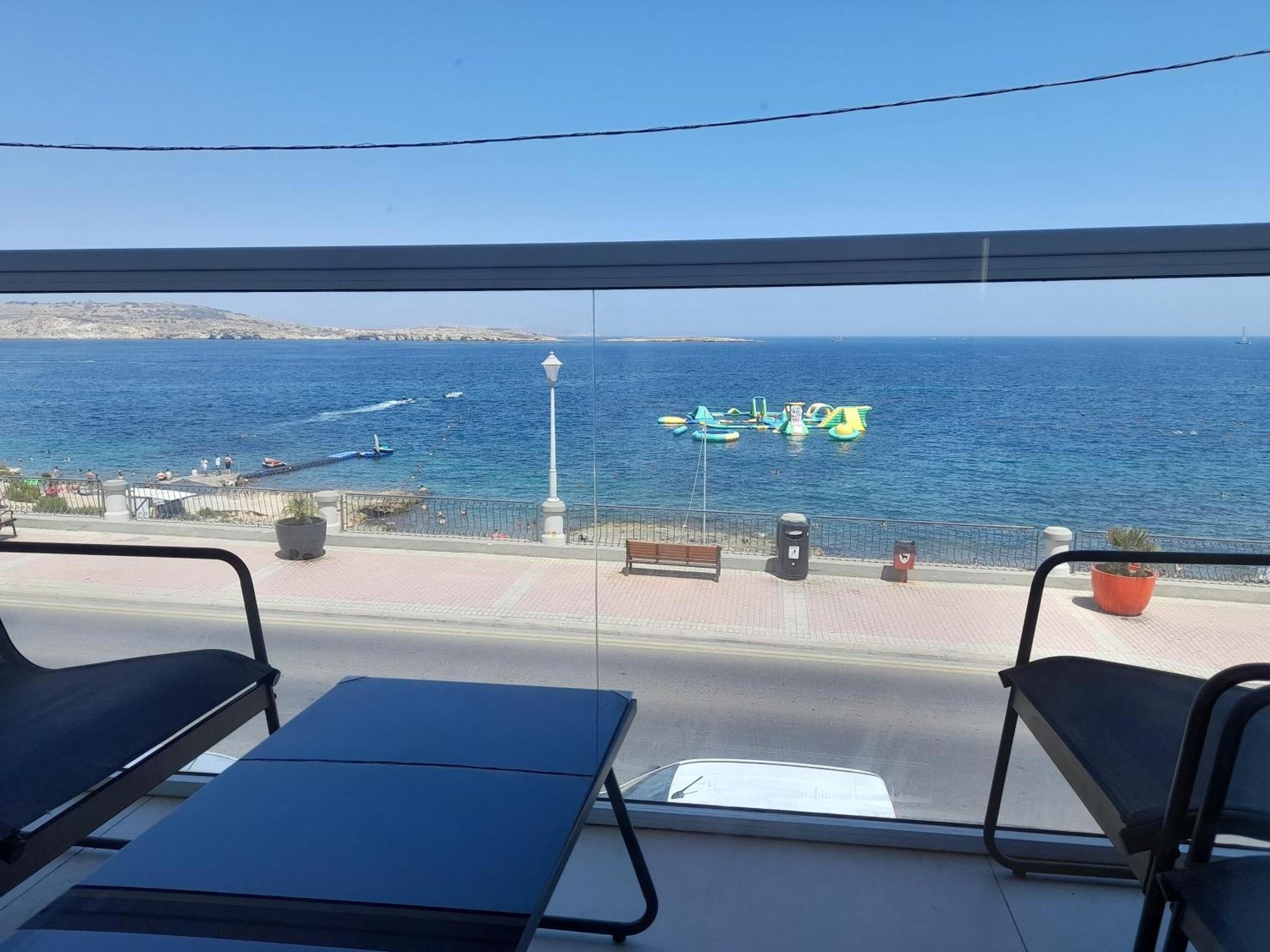 Seafront 3 Bedroom Stylish With Spectacular Seaview St. Paul's Bay